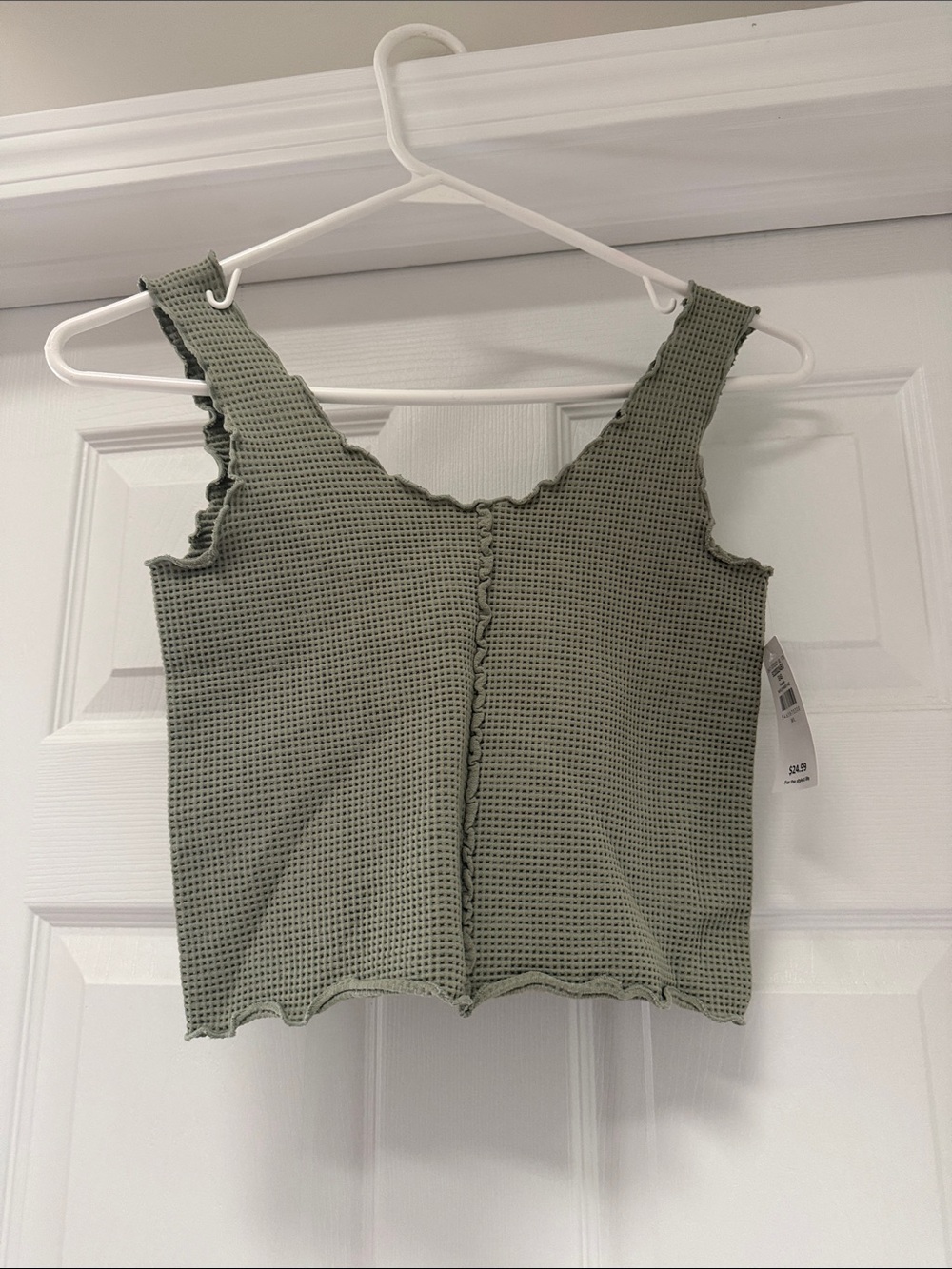 BKE Women’s Sleeveless Waffle Knit Crop Tank Top - Sage Green